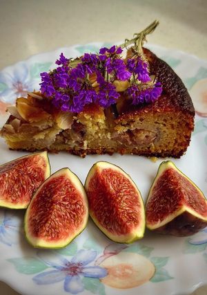 Інжирно-мигдальний пиріг, перед яким просто неможливо встояти