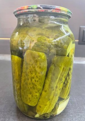 Бланшировані огірки в оцті