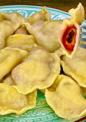 Вареники з вишнями на тонкому тісті Смак літа з дитинства)