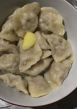 Вареники з м‘ясом. Два вида тіста і соус до вареників