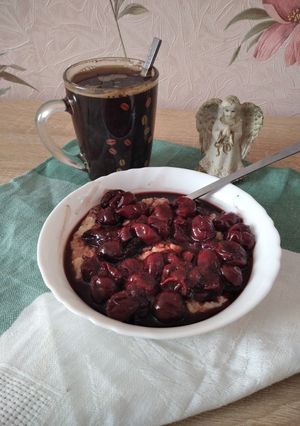 Вівсянка з вишнями за 15 хвилин