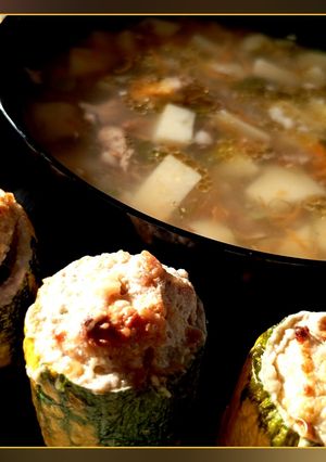 Гречаний суп зі свининою за 20 хвилин (з тушкованки)