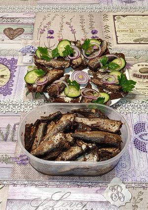 Домашние шпроты