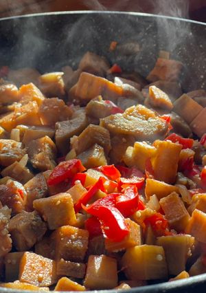 Икра ленивая из баклажанов или соте из баклажанов