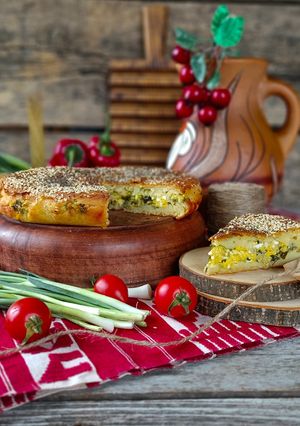 Заливний пиріг з зеленню