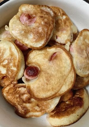 Ліниві сосиски в тісті