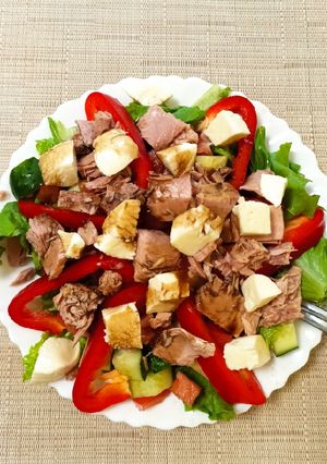 ПХ Швидкий салат з тунцем