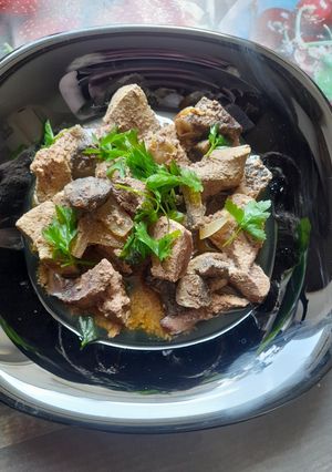 ПП ленивая тушёная печенка с грибами в духовке