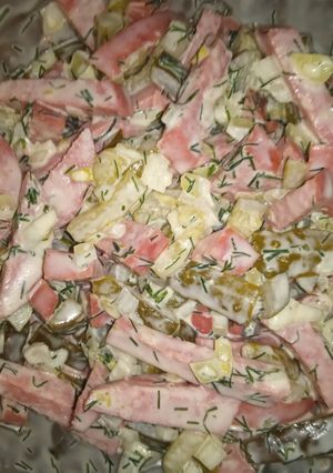 Простий салат з домашнім майонезом