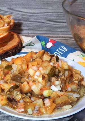 Смачна ікра з баклажанів та овочів/Простий рецепт, який сподобається всій родині)