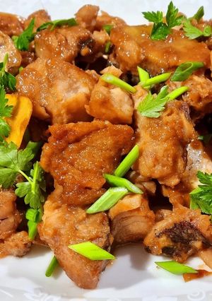 Смачна риба в соусі за 10 хвилин на сковороді