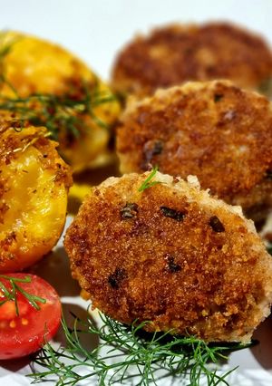 Соковиті рибні котлети з товстолоба. Готуємо у духовці. Річкова риба