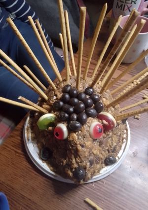 Торт "Їжачок" смешной, поднимающий настроение и несложный в приготовлении