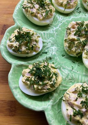 Фаршировані яєчка до святкового столу