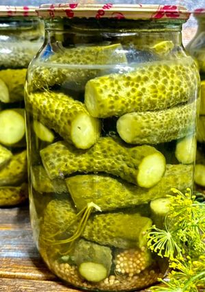 Хрумкі мариновані огірки на зиму/Перевірений домашній рецепт)