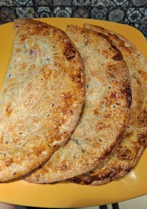 Чебуреки з лаваша з качкою та пармезаном