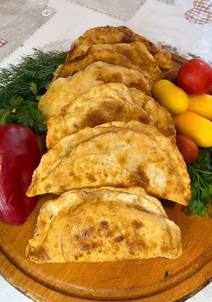 Чебуреки з простим тістом