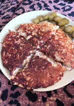 Швидкий сніданок з картоплі (великий дерун на сковороді)