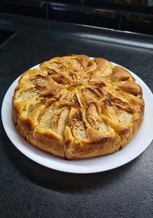 Швидкий яблучний пиріг