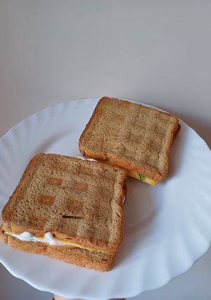 Швидкі сендвічі у вафельниці