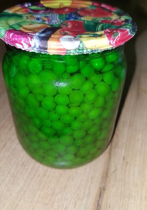 Горошек на Оливье