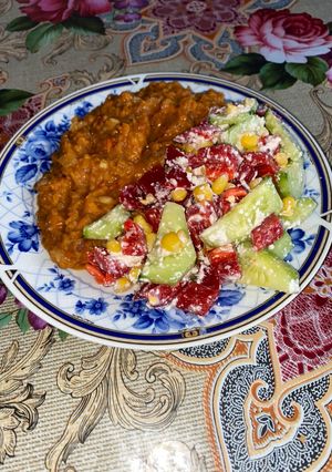 Квасоляне пюре із салатом