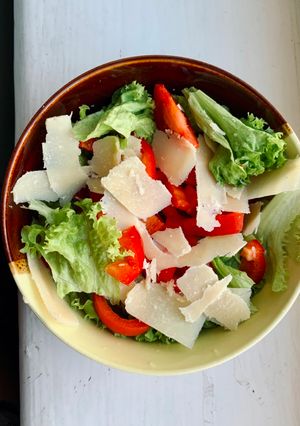 Салат з пармезаном