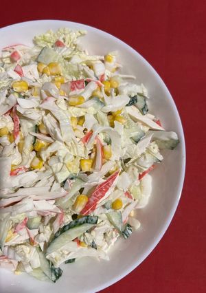 Салат з пекінської капусти і крабових паличок