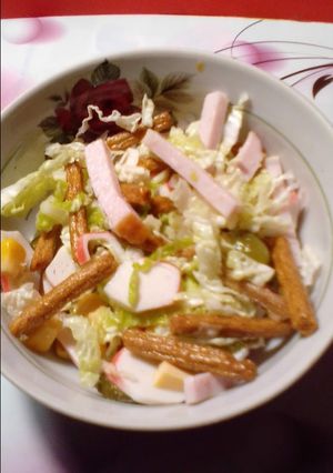 Салат з сухариками