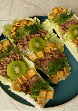 Салат з тунцем і пекінською капустою 