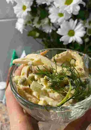 Святковий салат з горошком