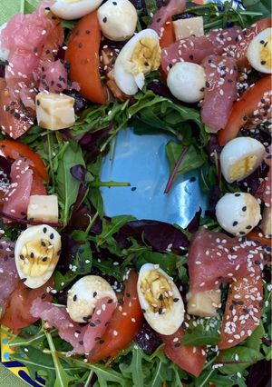 Святковий салат «Віночок» з тунцем ‍