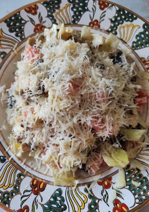 Теплий салат з баклажанів та курячого філе