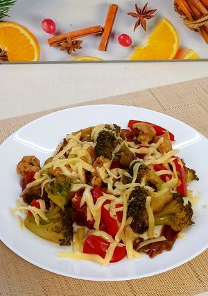 Теплий салат з броколі