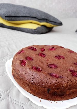 Брауні-чизкейк з вишнями