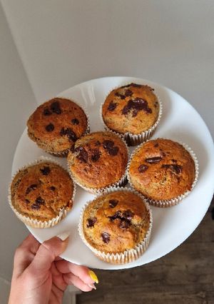 Бананові мафіни з корицею та шоколадом