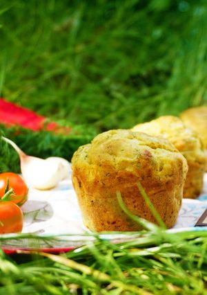 Закусочні мафіни з сиром та беконом