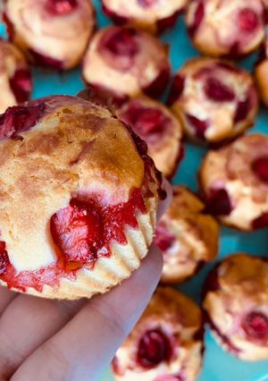 Маффины с клубникой