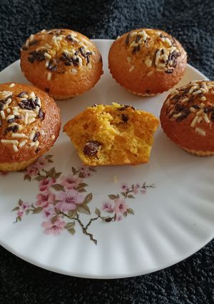 Мафіни з тертою морквою та родзинками