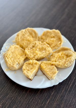 Творожні мафіни з твердим сиром та часником