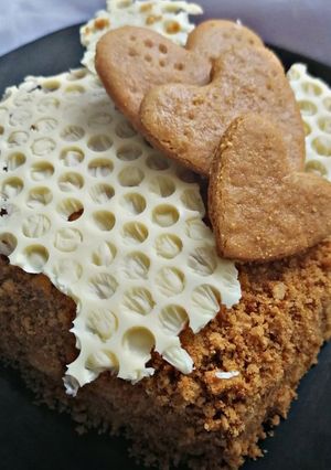 Класичний медівник з лимонним курдом