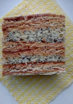 МЕДОВО-БІСКВІТНИЙ ТОРТ