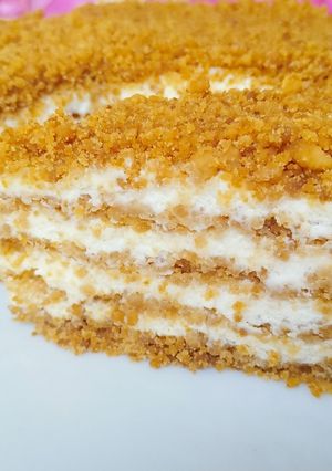 Медовик без духовки и печенья