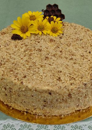 Медовик на сковороді.