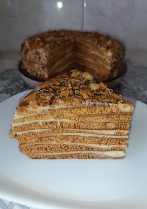 Торт "Медовик" на сковороді