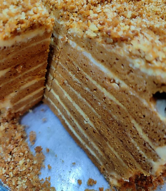 Торт медовик с кремом йогурт и маскарпоне