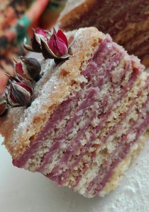 Ягодный медовик