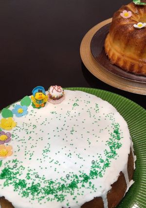 Сирна паска з полуницею