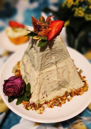 Сирна фісташкова паска