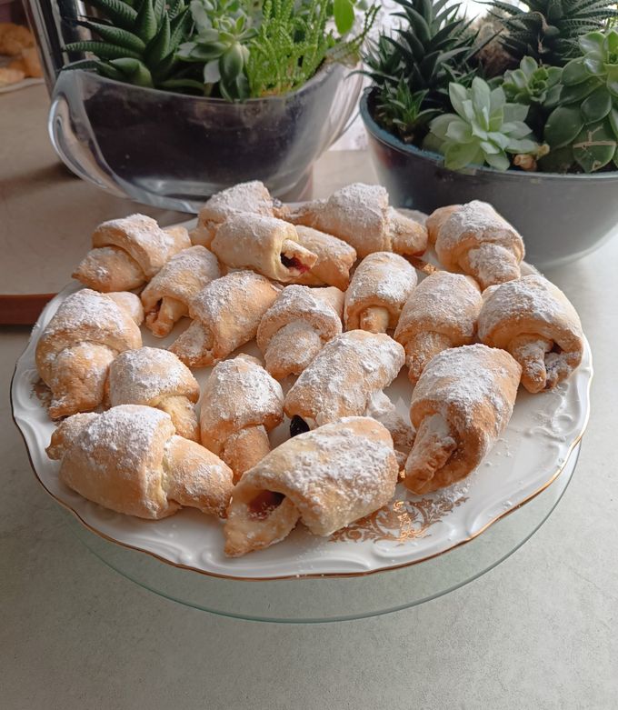 Рогалики з повидлом